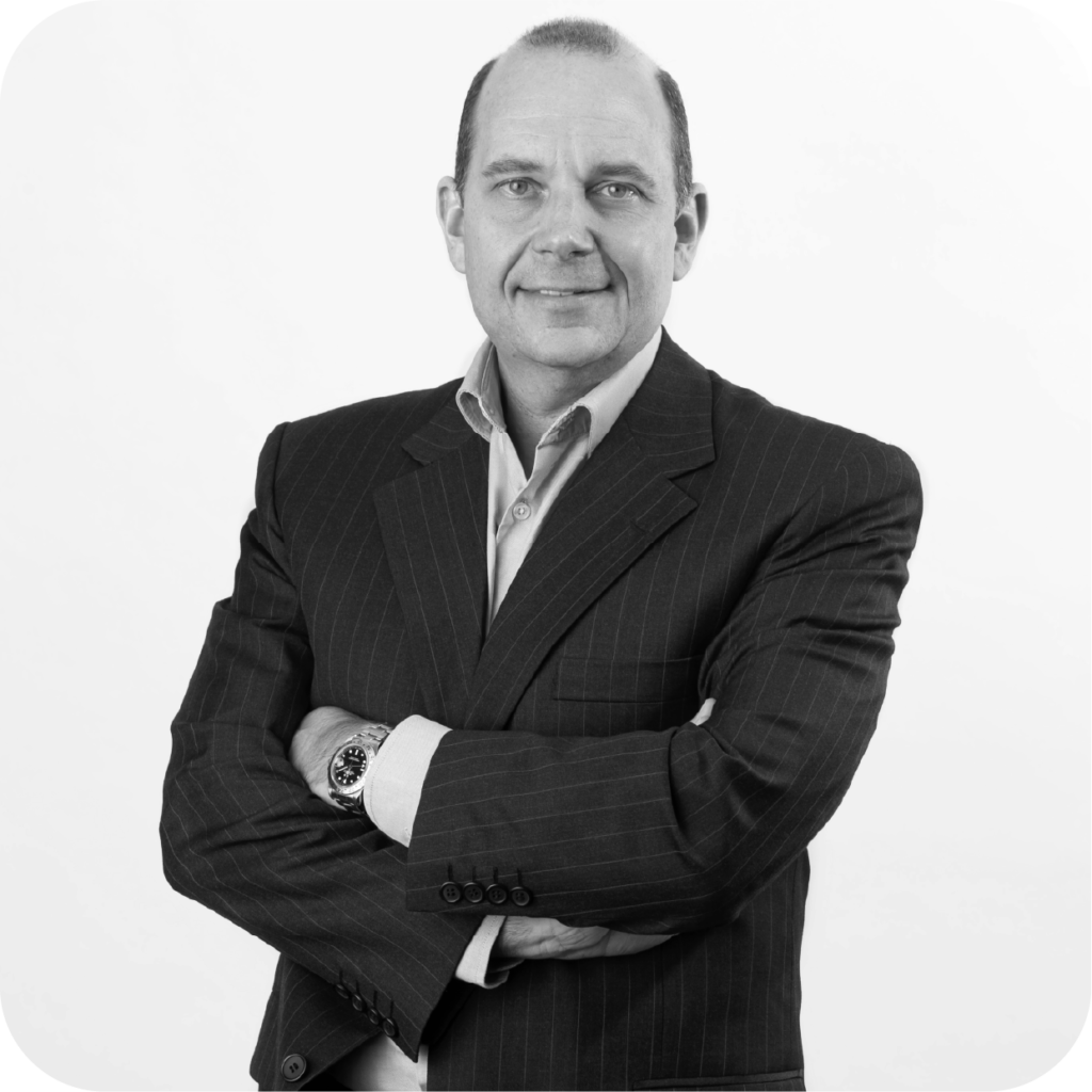 Carlo Castoldi - Gerente General