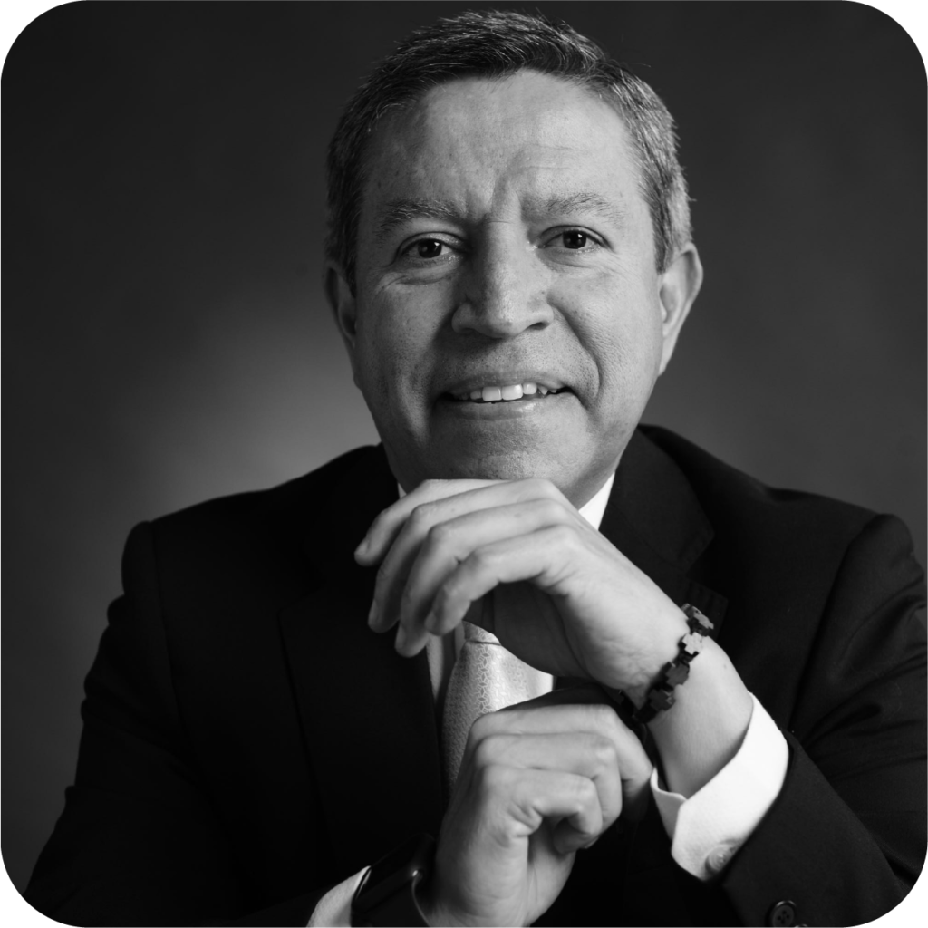 Ricardo Echegaray - Gerente General