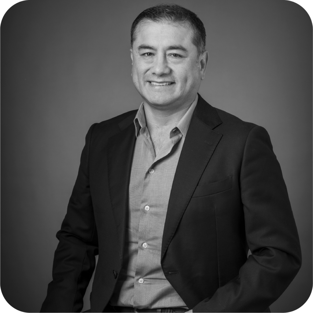Carlos Camones - CEO