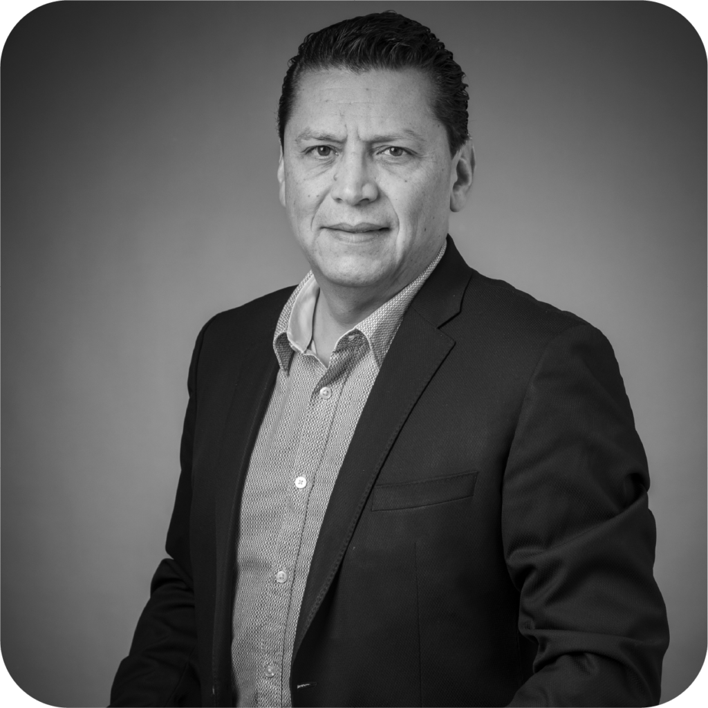 Panayotis Lazalde - Gerente General en DHL Express